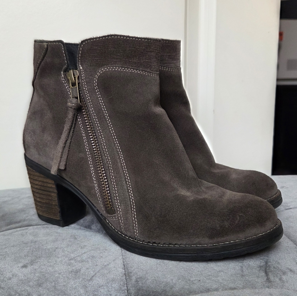 Taos Women's Dillie Boot Women's Size 7-7.5 (EU 38)